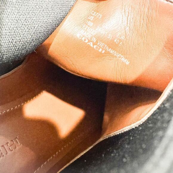 Coach Lory Leather Combat Bootie Slip on Mint Condition White Black Size 10 - Picture 4 of 7